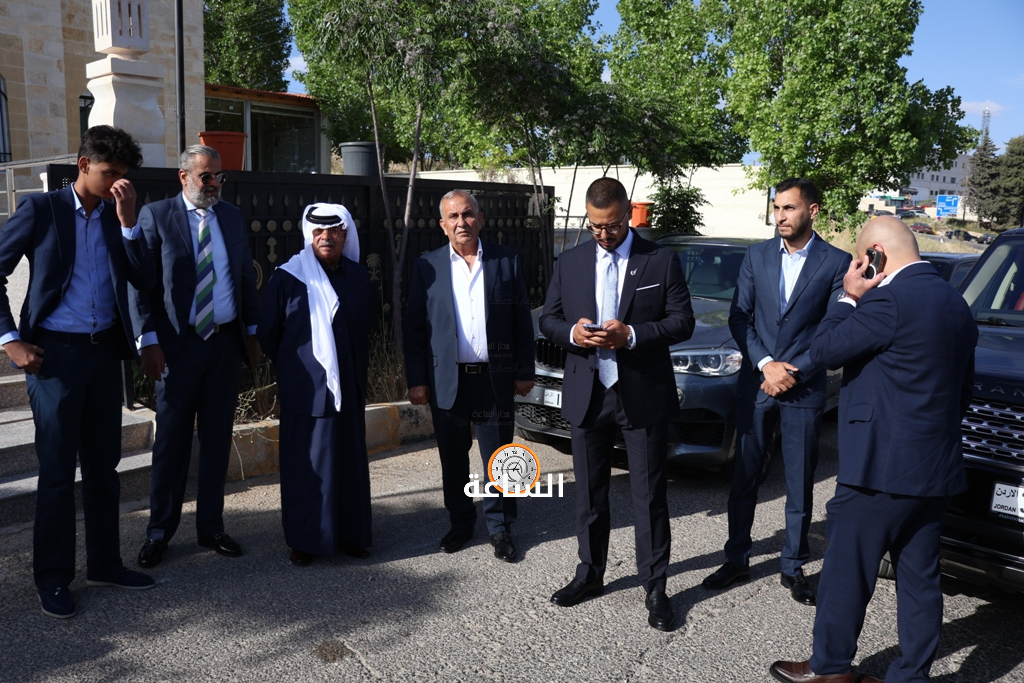 Madar Al-Saa Images 0.9003004042363802