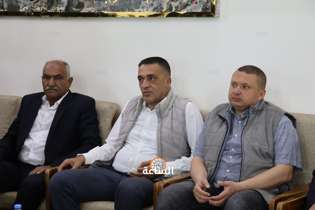 Madar Al-Saa Images 0.6360027676466085