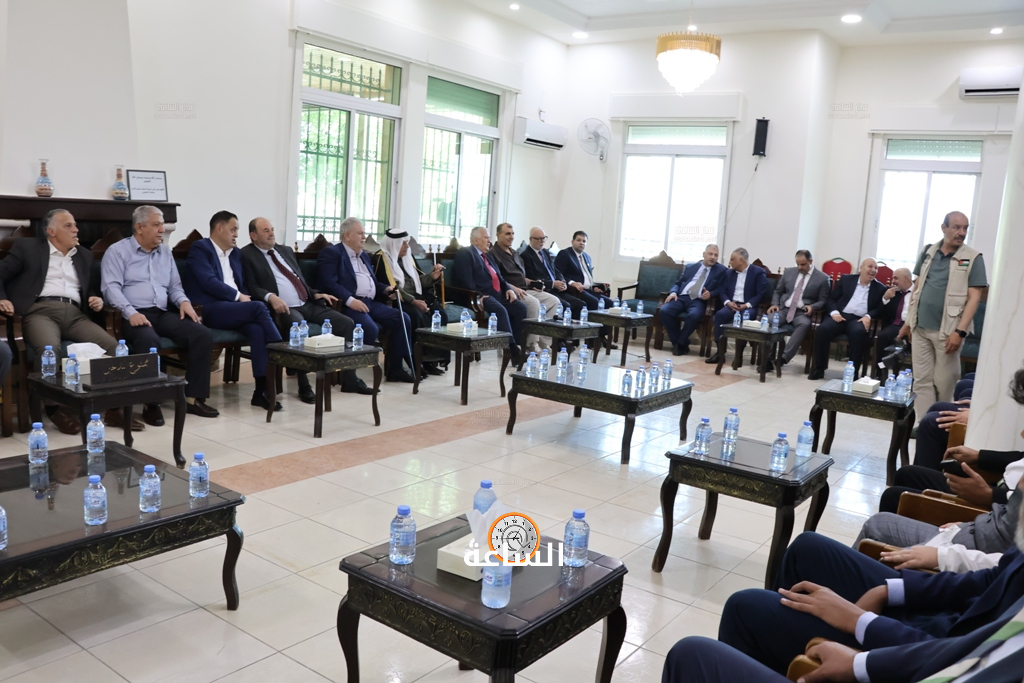 Madar Al-Saa Images 0.802602685879927