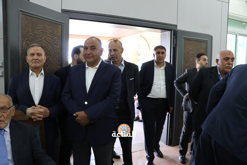 Madar Al-Saa Images 0.029606169113406966