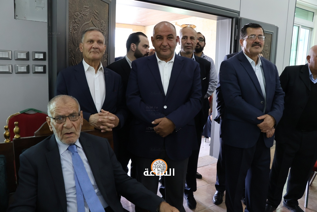 Madar Al-Saa Images 0.8410094772226961
