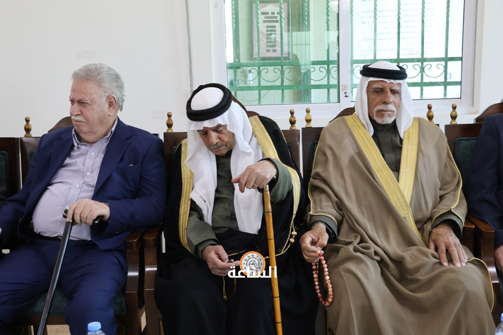 Madar Al-Saa Images 0.12332510207641689