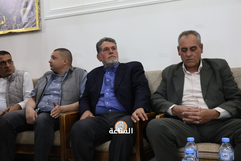 Madar Al-Saa Images 0.6027888685185269
