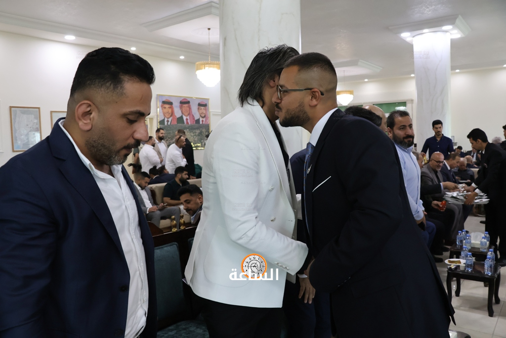Madar Al-Saa Images 0.3951850037355138