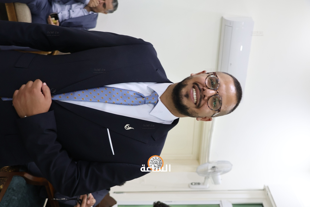 Madar Al-Saa Images 0.08776356266189089
