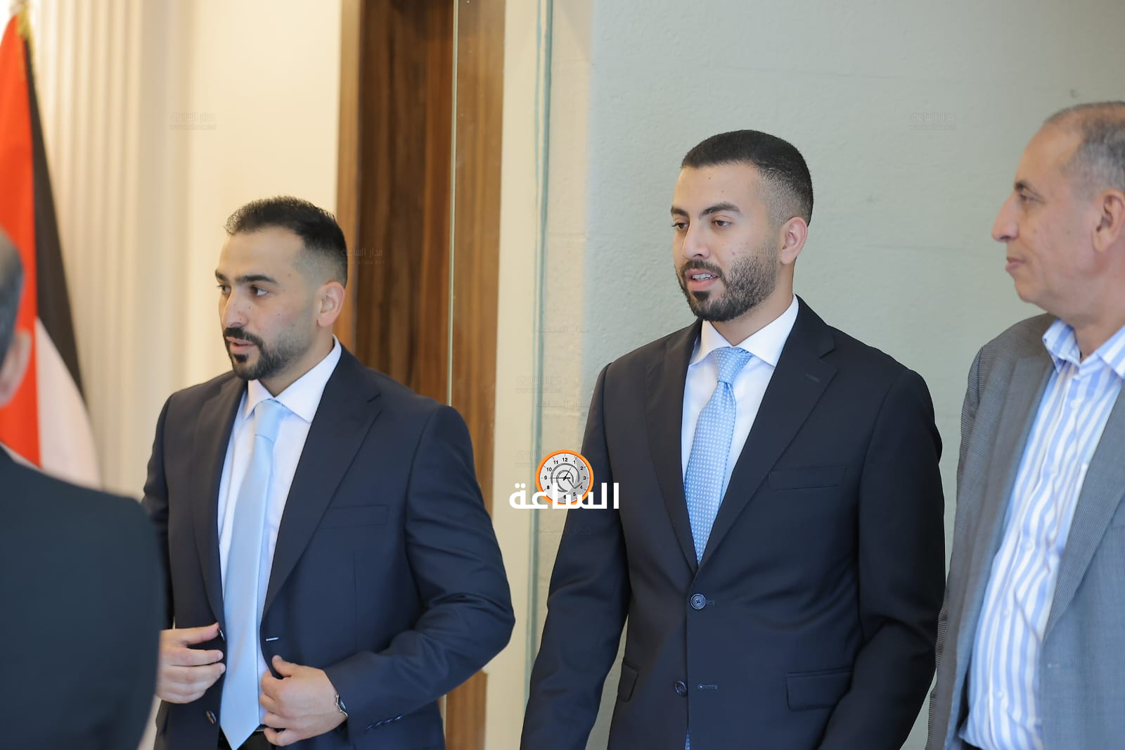 Madar Al-Saa Images 0.2592915738805891