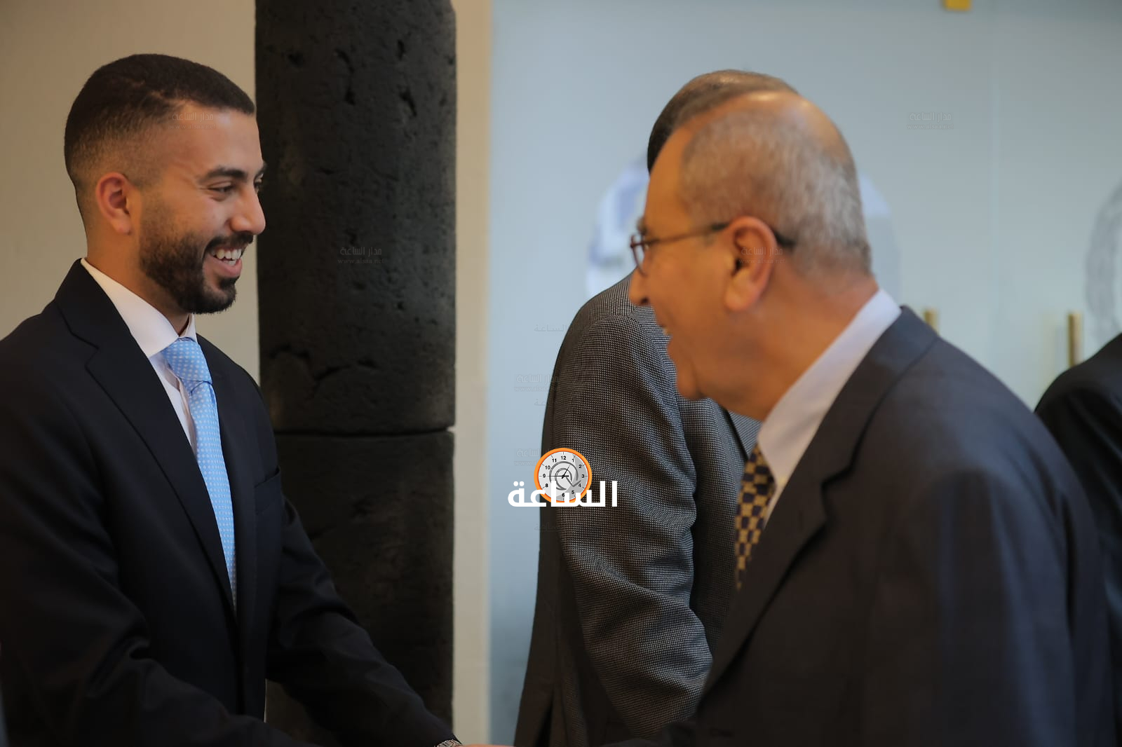 Madar Al-Saa Images 0.14602593446973489