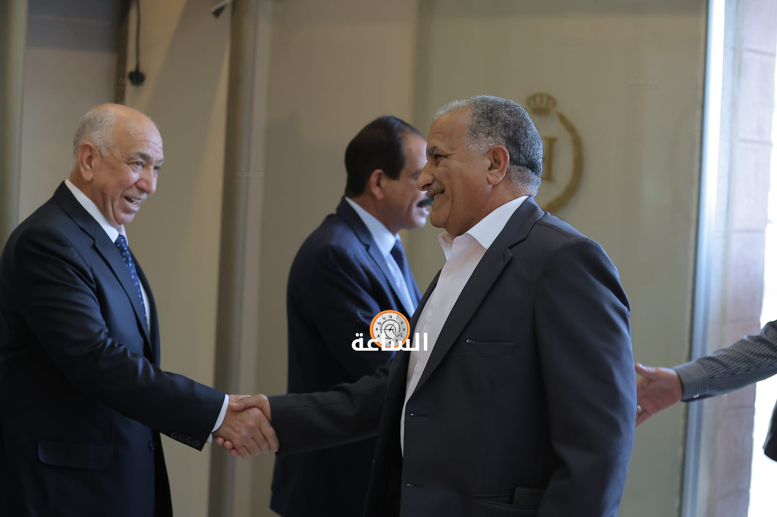 Madar Al-Saa Images 0.04239094039135827