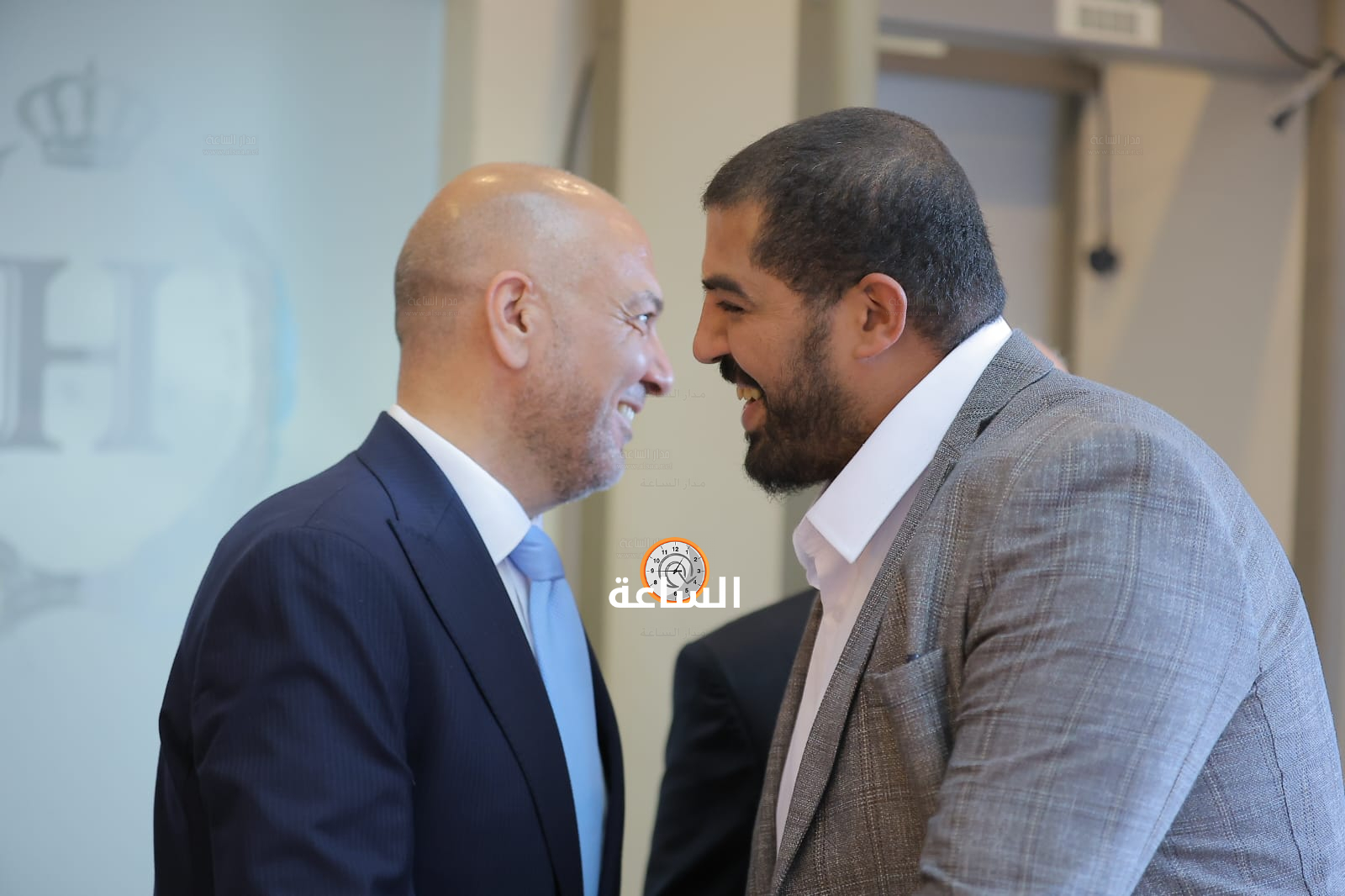 Madar Al-Saa Images 0.16764118589536392