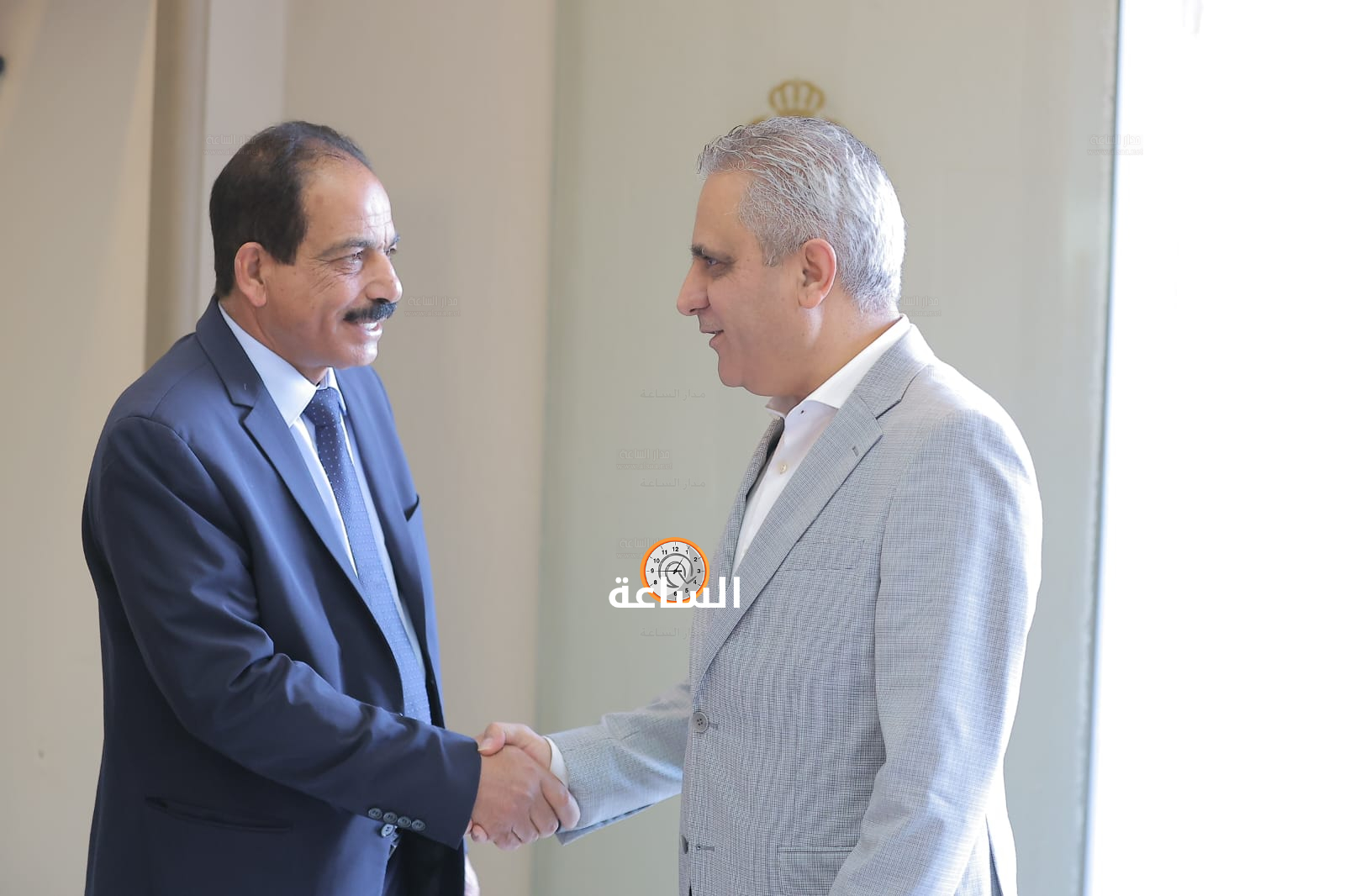 Madar Al-Saa Images 0.9267443242252096