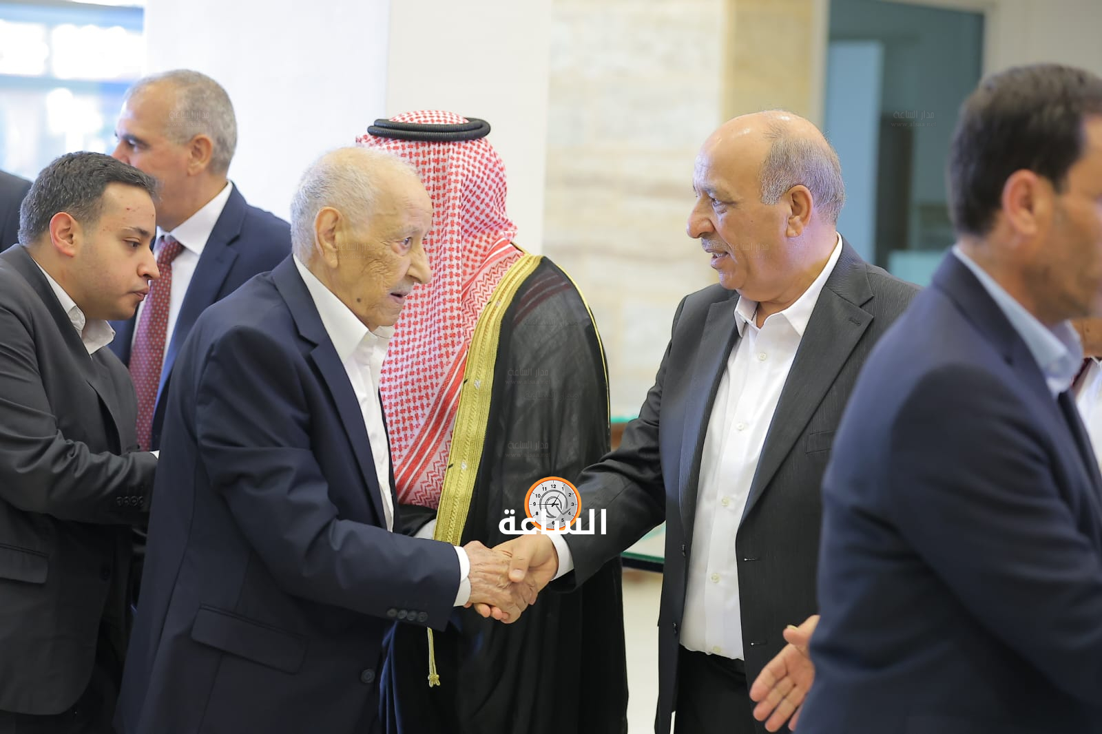 Madar Al-Saa Images 0.12310525915670634