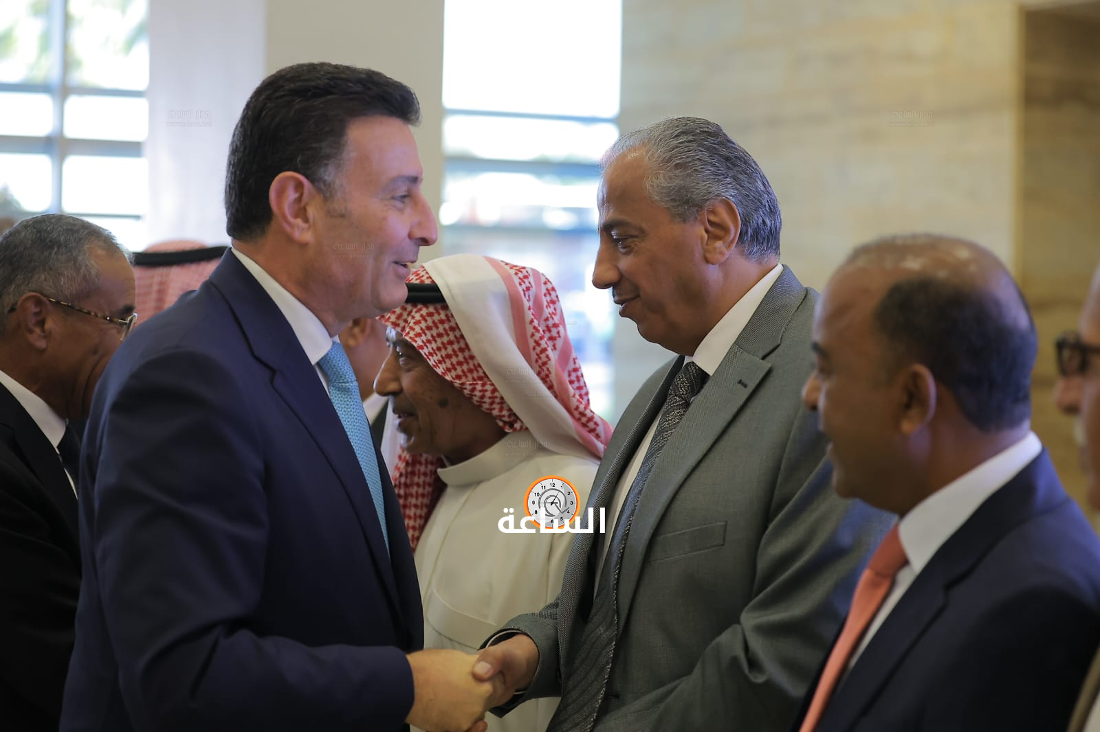 Madar Al-Saa Images 0.9027522704585461