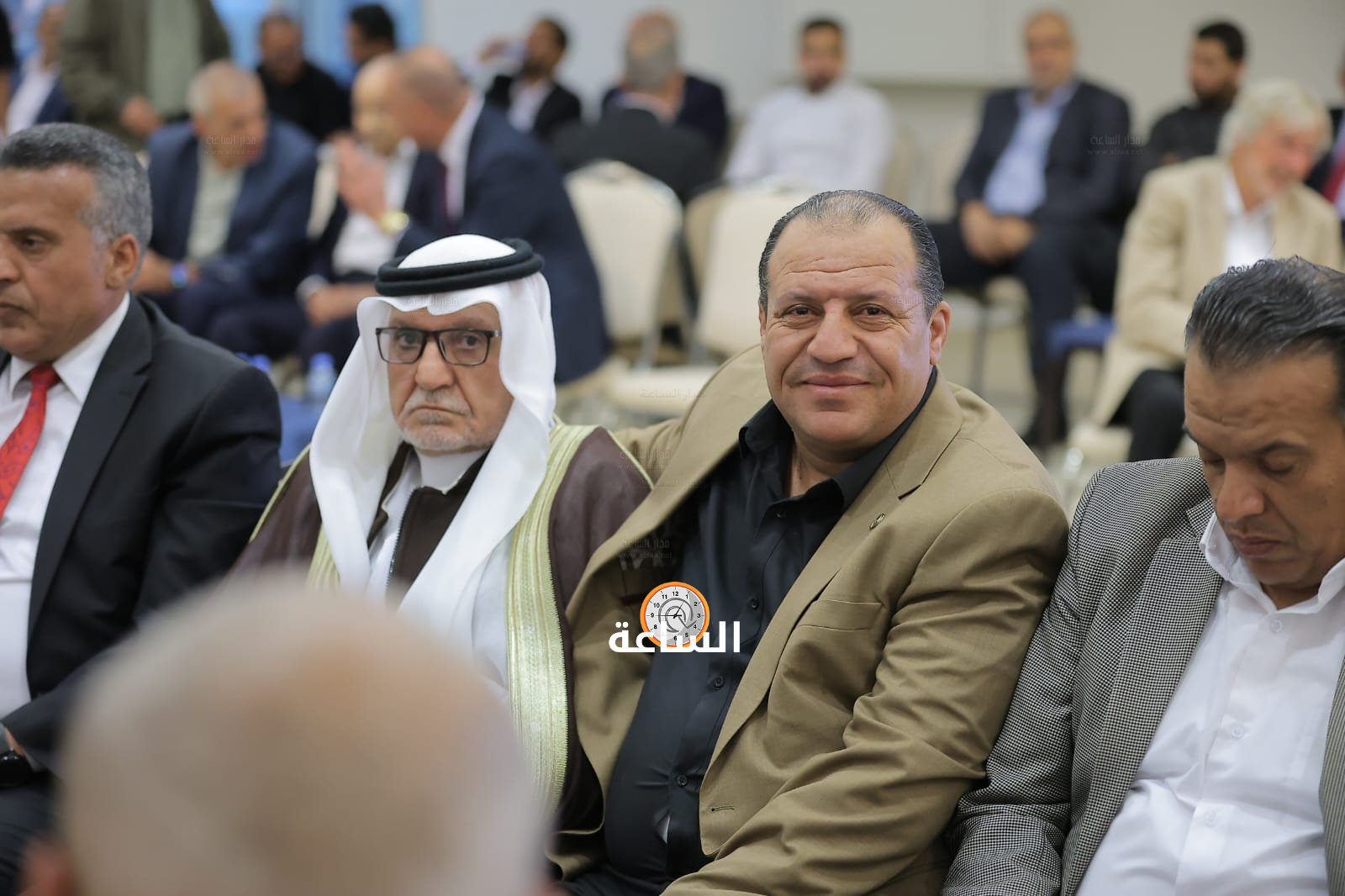 Madar Al-Saa Images 0.7270542297751718