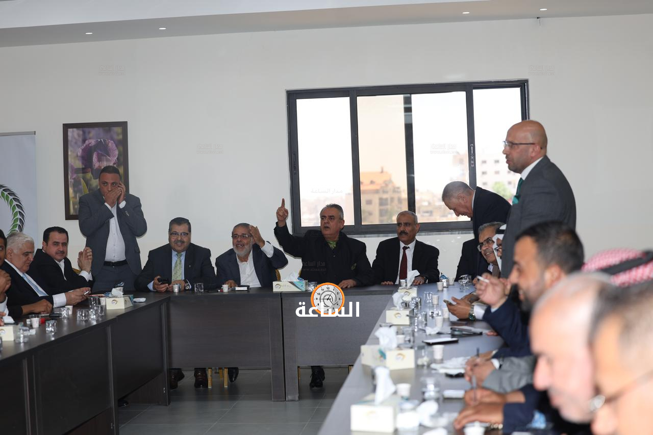 Madar Al-Saa Images 0.11468309351571648