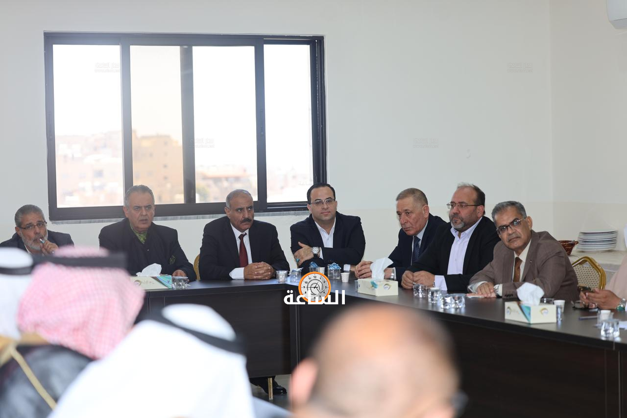 Madar Al-Saa Images 0.02306173608773099