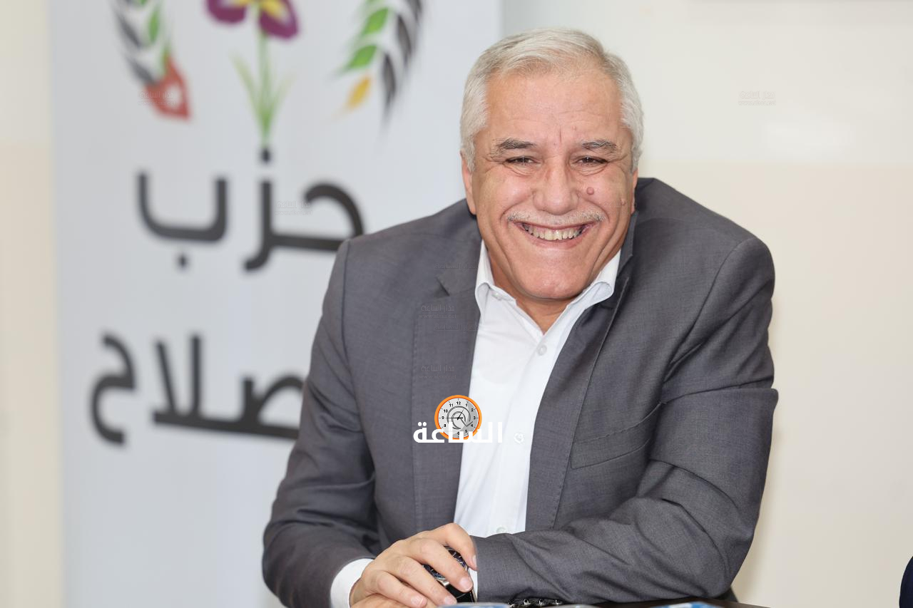 Madar Al-Saa Images 0.8125799069184958