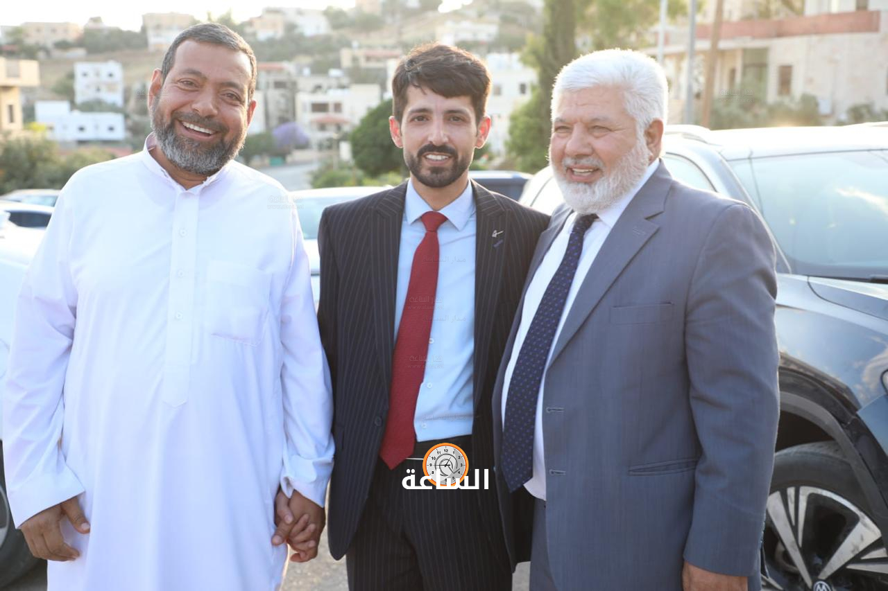 Madar Al-Saa Images 0.8980685502227062