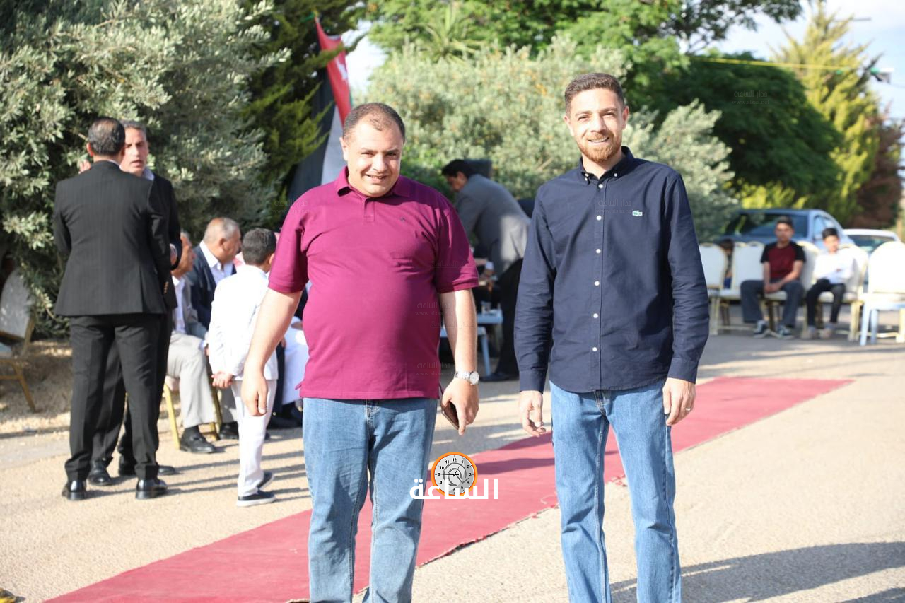 Madar Al-Saa Images 0.8401670318418059