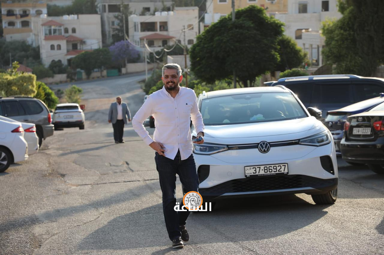 Madar Al-Saa Images 0.6864180325923052