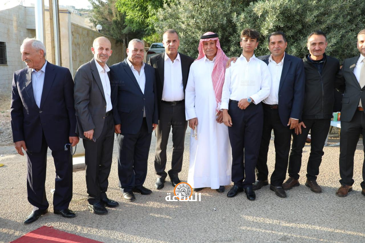 Madar Al-Saa Images 0.9931079111273214