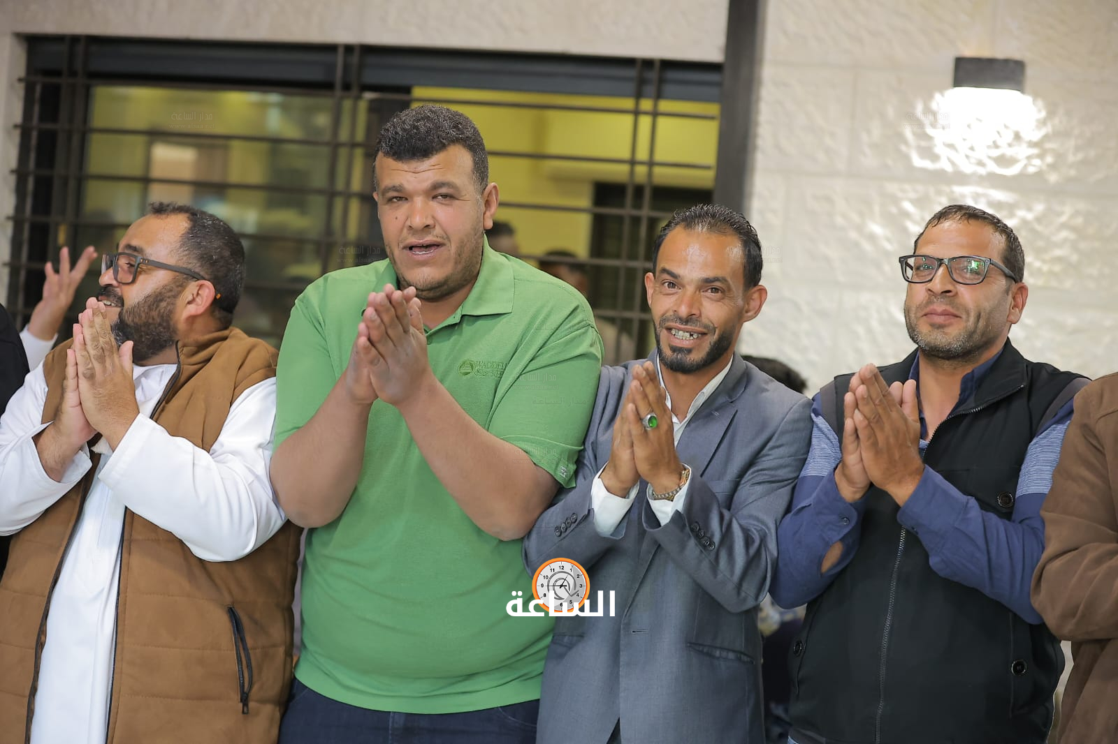 Madar Al-Saa Images 0.5112425393808147
