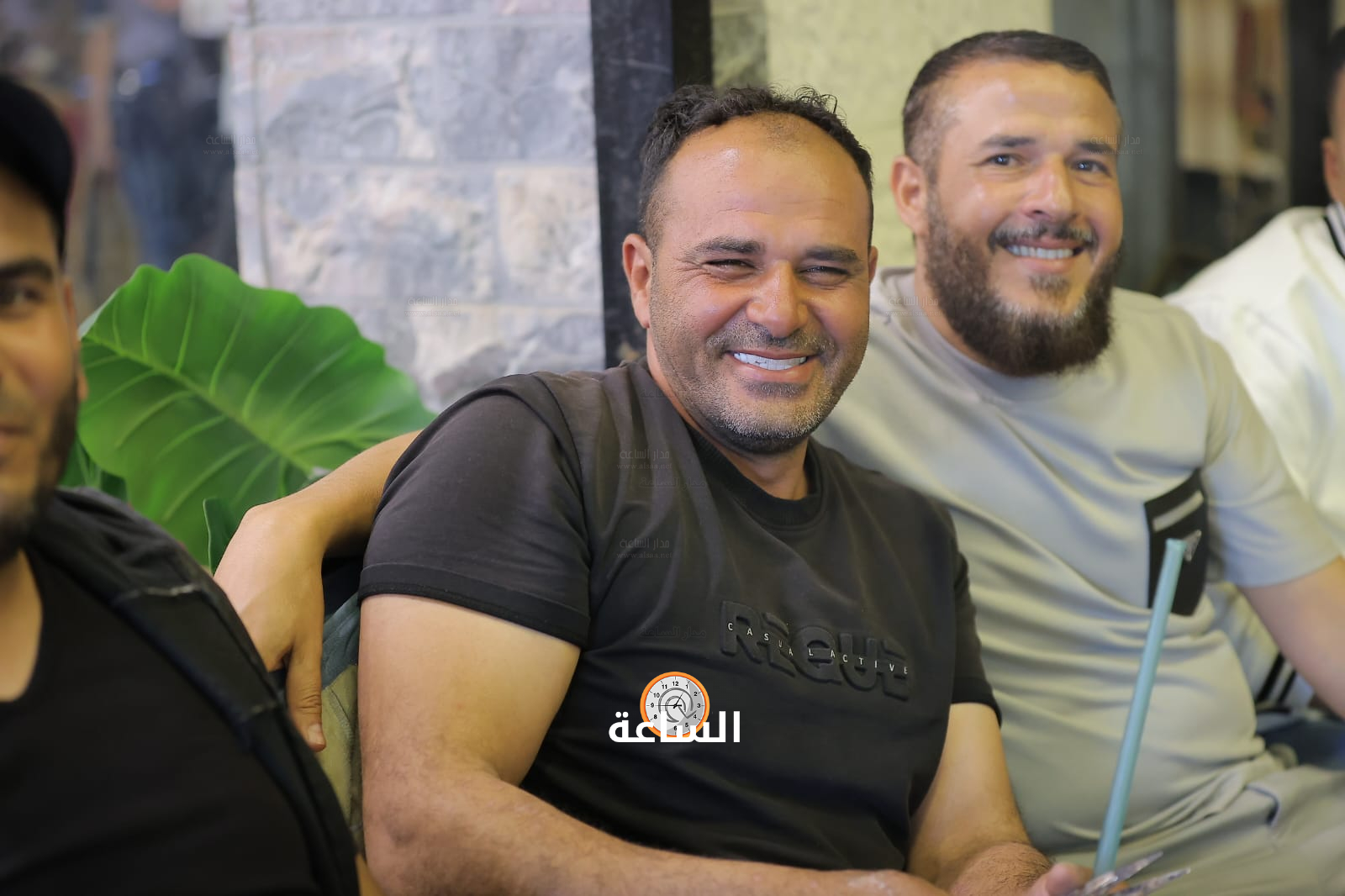 Madar Al-Saa Images 0.5585518750366807