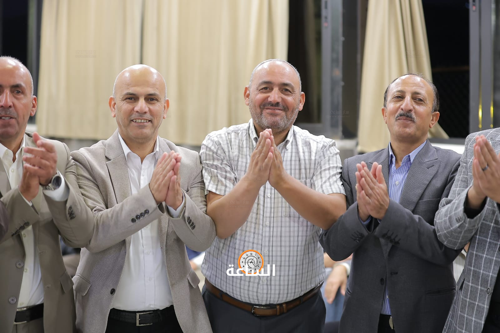 Madar Al-Saa Images 0.9430097788620793