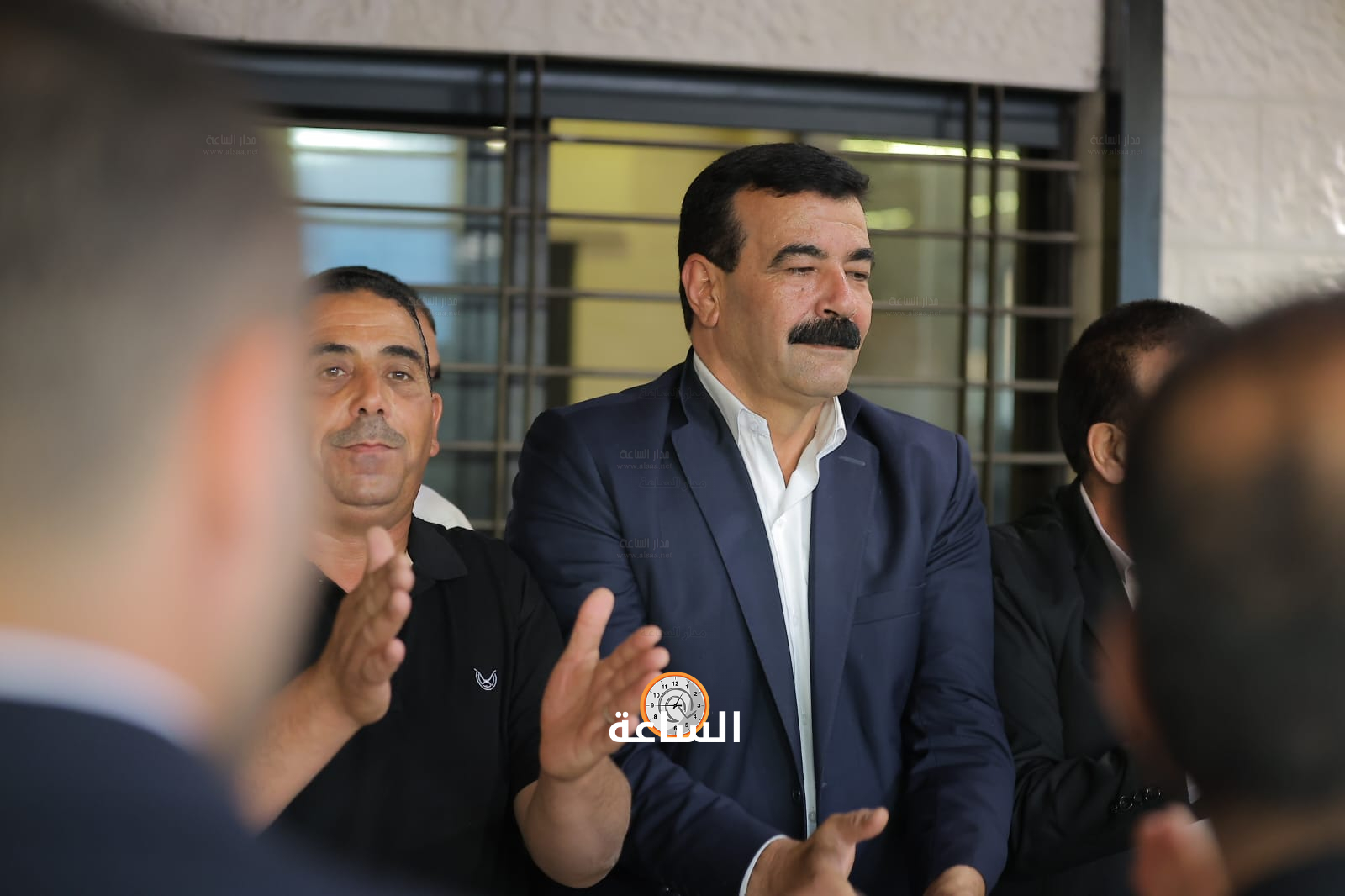 Madar Al-Saa Images 0.9931367338814389