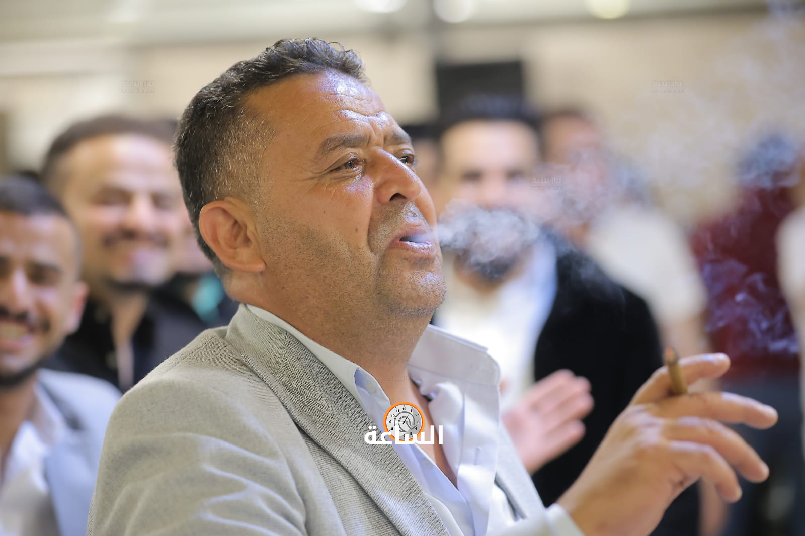 Madar Al-Saa Images 0.6994924195522535