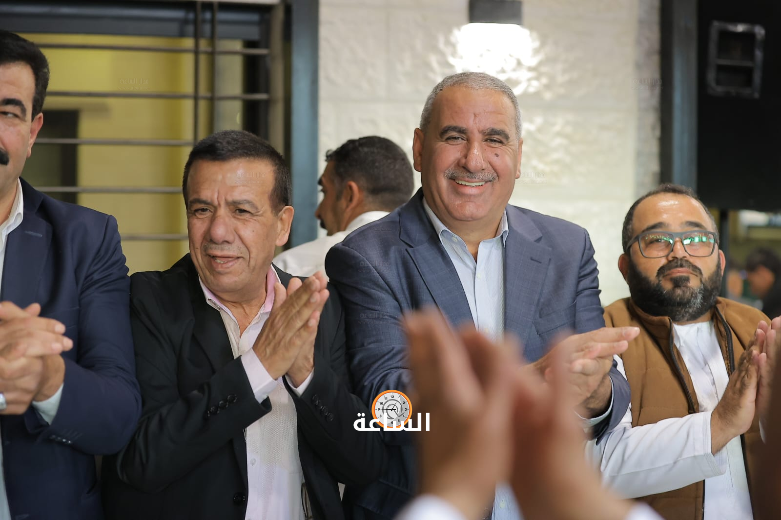 Madar Al-Saa Images 0.7964690458324509