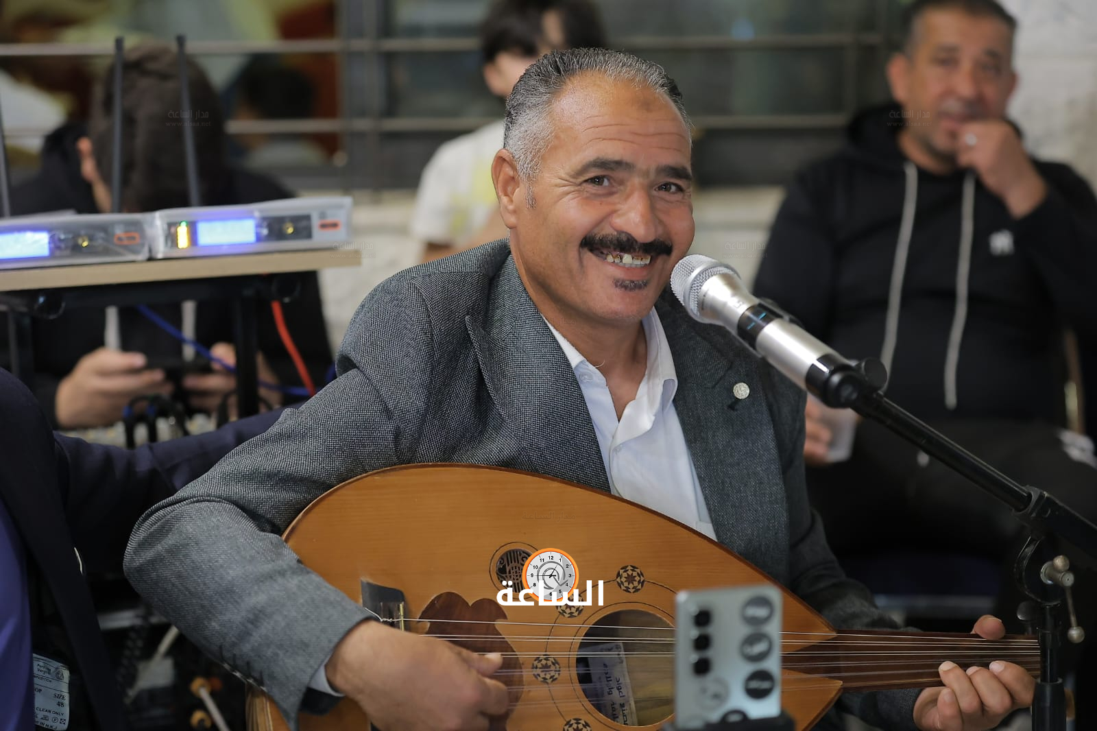 Madar Al-Saa Images 0.10500990386922804