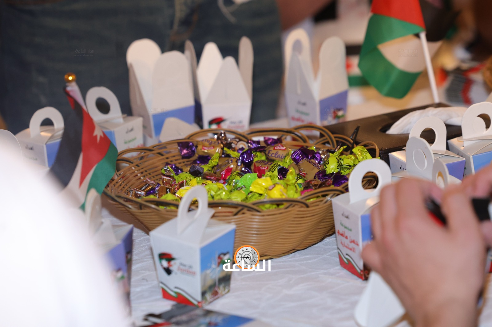 Madar Al-Saa Images 0.529198347157421