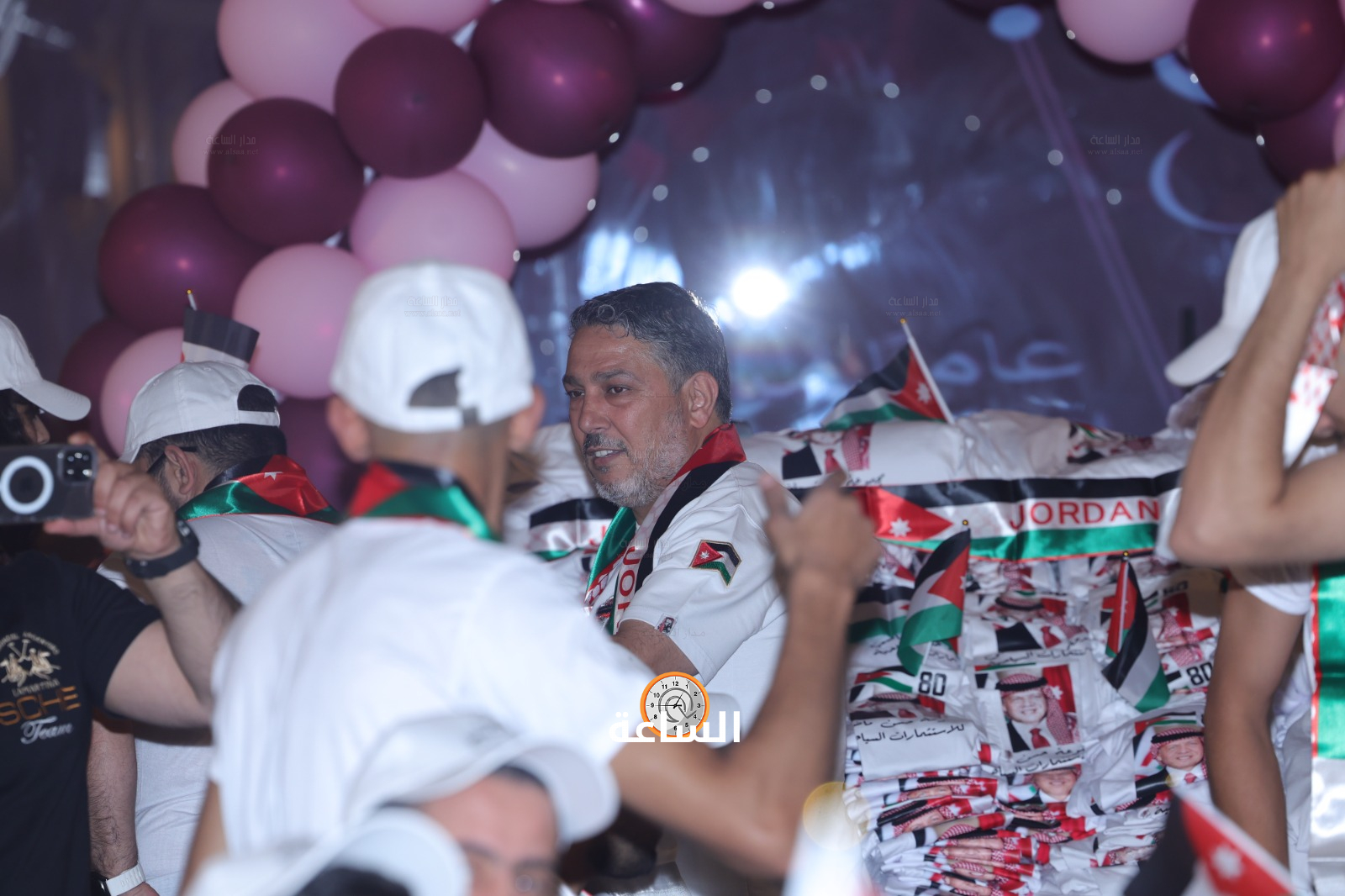 Madar Al-Saa Images 0.24418850247746804