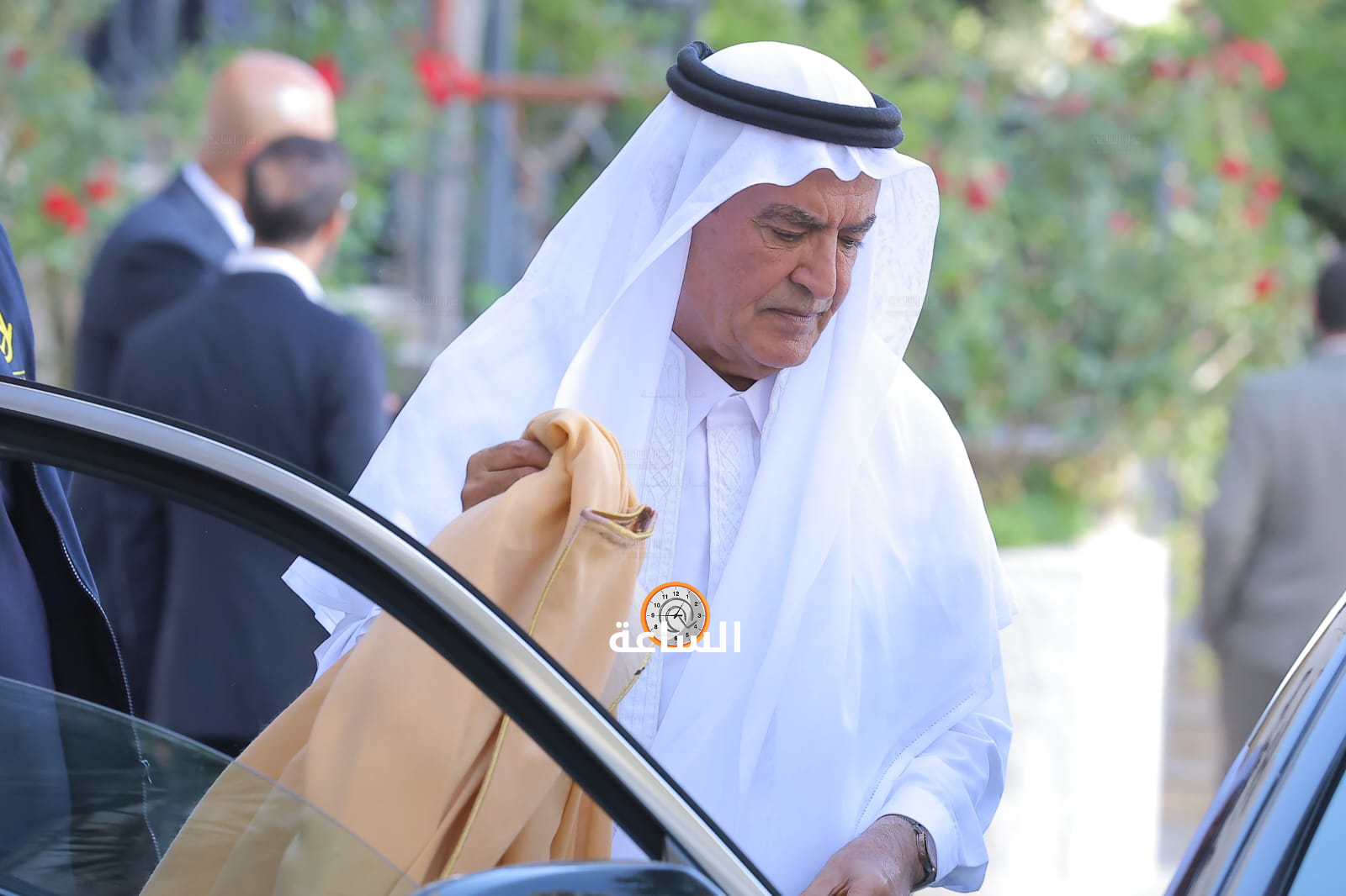 Madar Al-Saa Images 0.9811554648415003