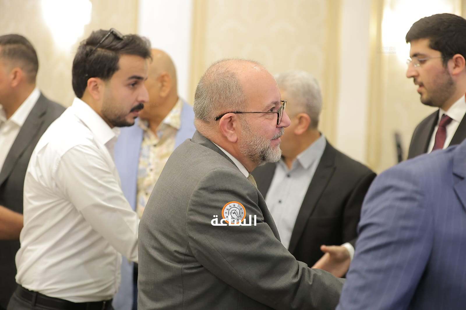 Madar Al-Saa Images 0.5191703351460256