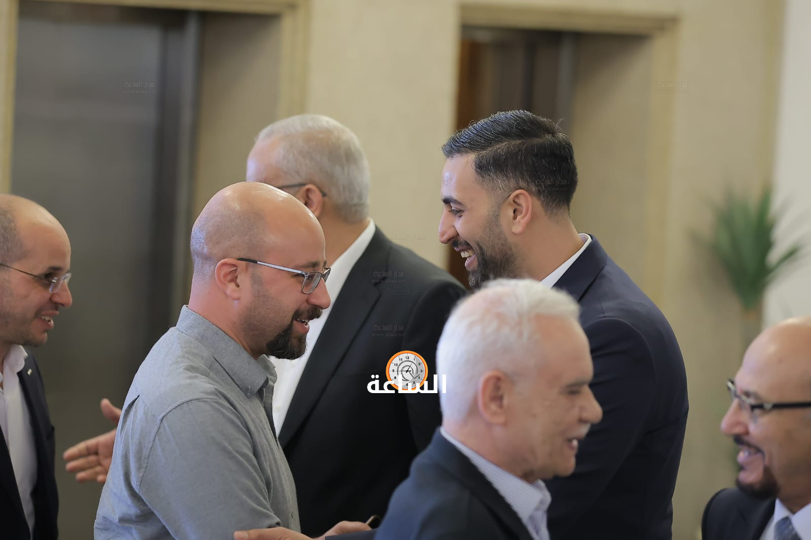 Madar Al-Saa Images 0.6746155035768716