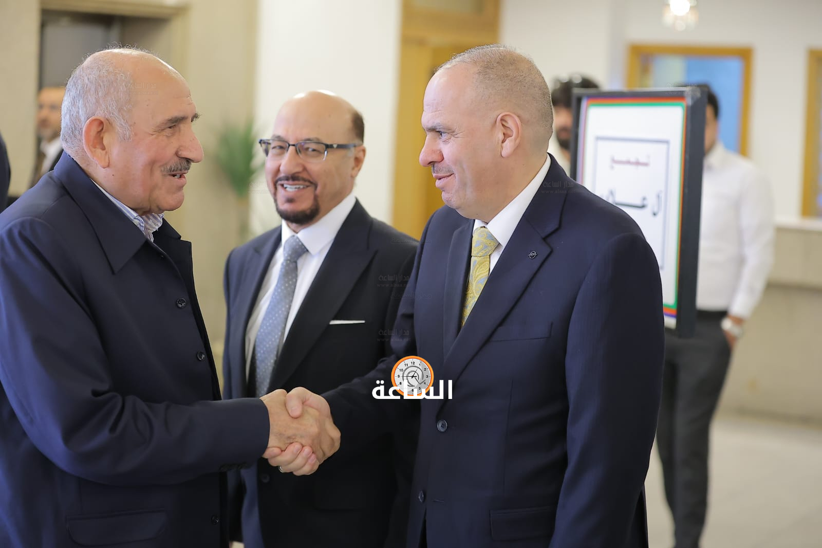 Madar Al-Saa Images 0.32474250191222354