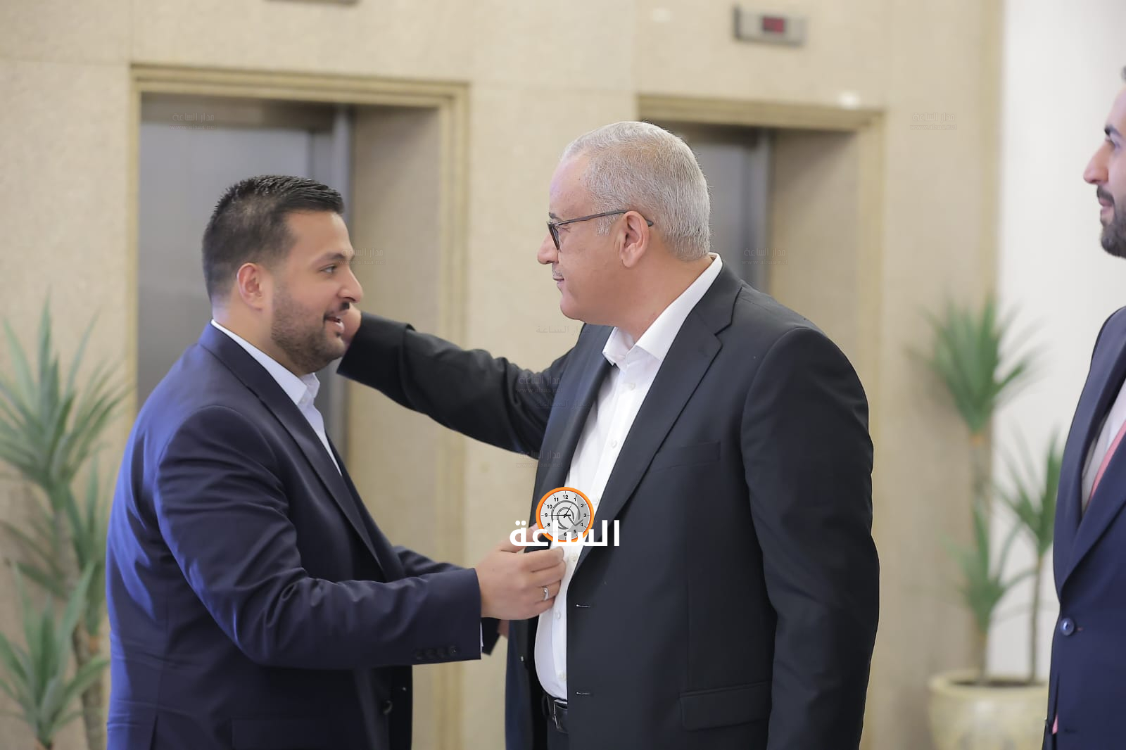 Madar Al-Saa Images 0.20403923583914196