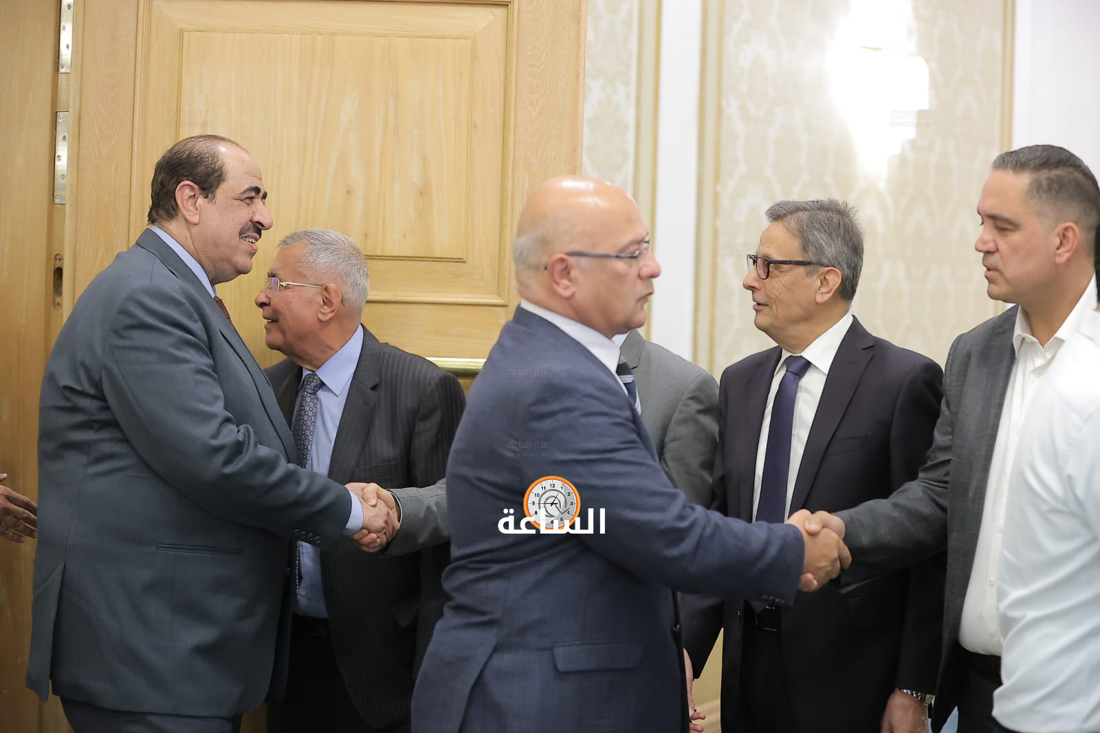 Madar Al-Saa Images 0.337265642475602