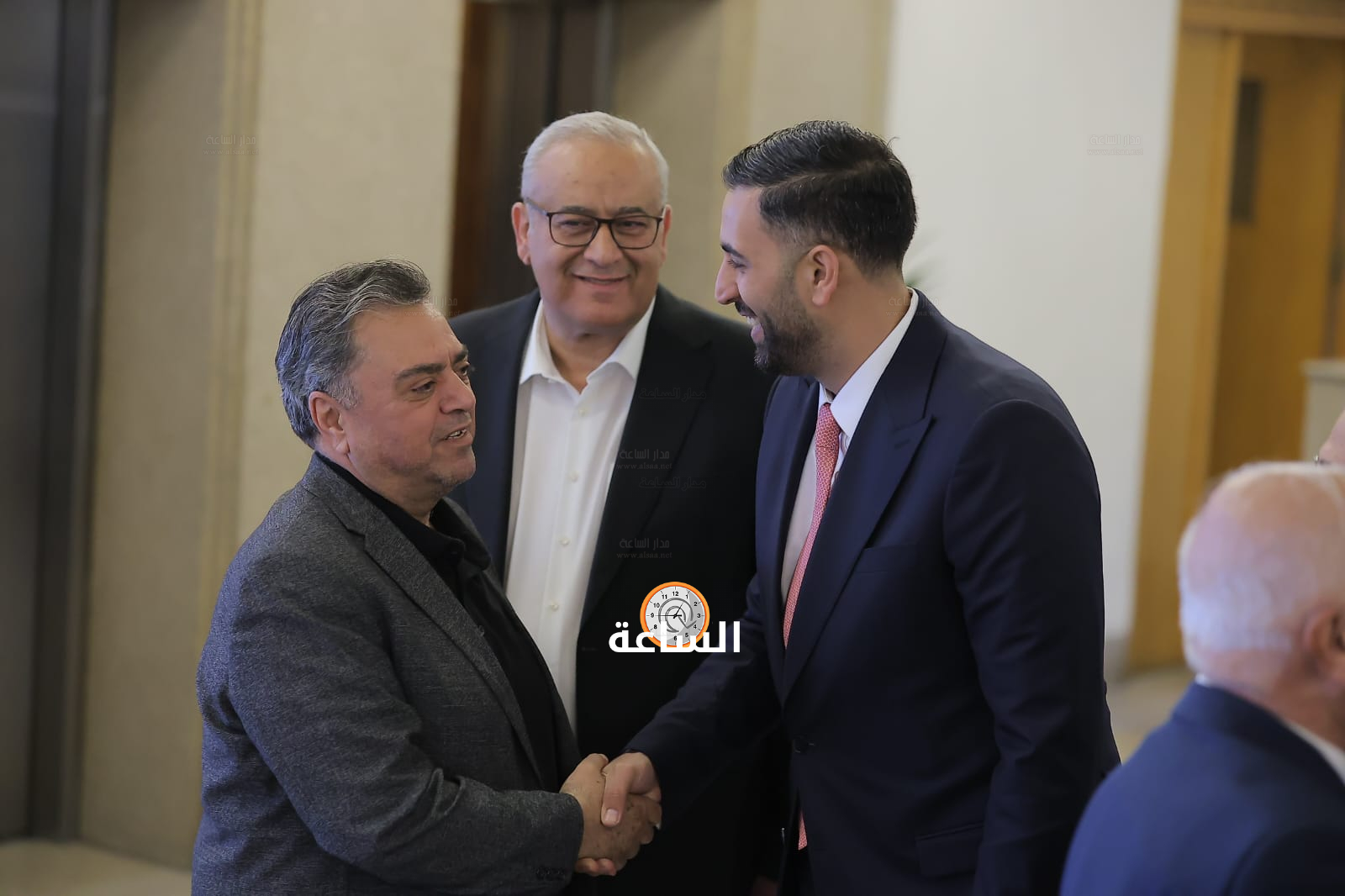 Madar Al-Saa Images 0.20200569525223777