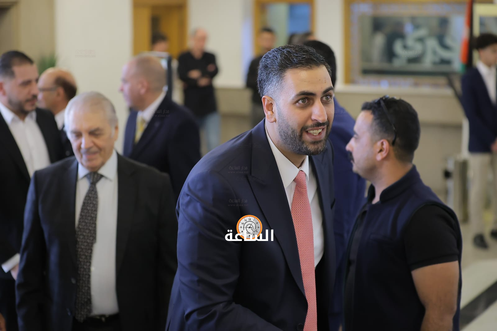 Madar Al-Saa Images 0.20379968163104112