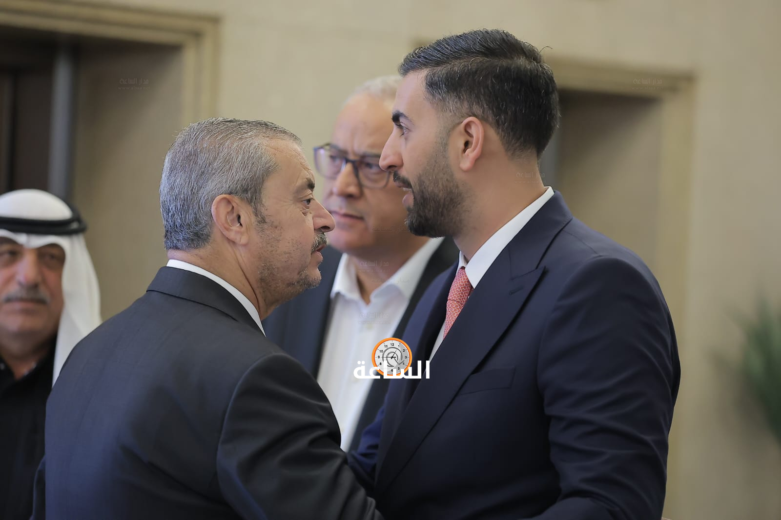 Madar Al-Saa Images 0.05265002854582246