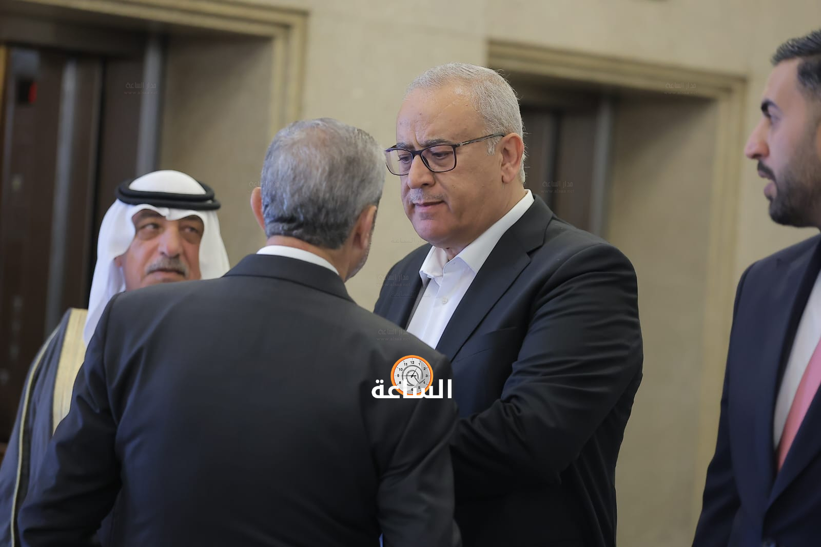 Madar Al-Saa Images 0.5476086075607456