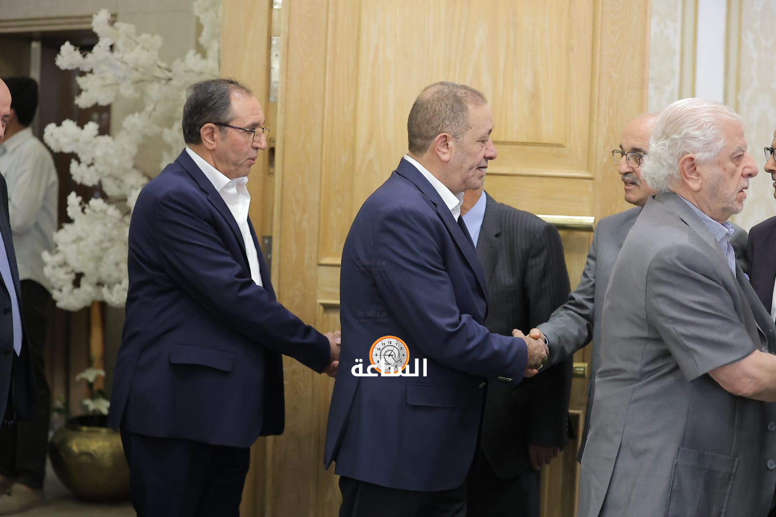 Madar Al-Saa Images 0.9386224450731345
