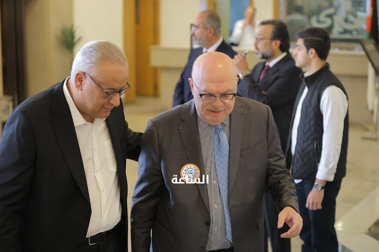Madar Al-Saa Images 0.8350175623450242