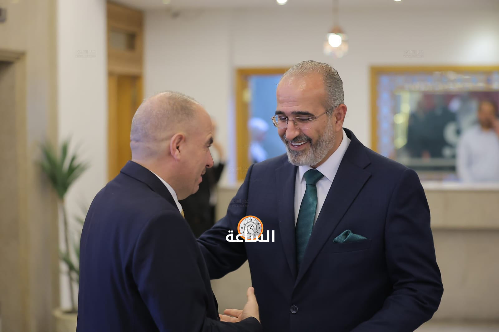 Madar Al-Saa Images 0.46557931872603964