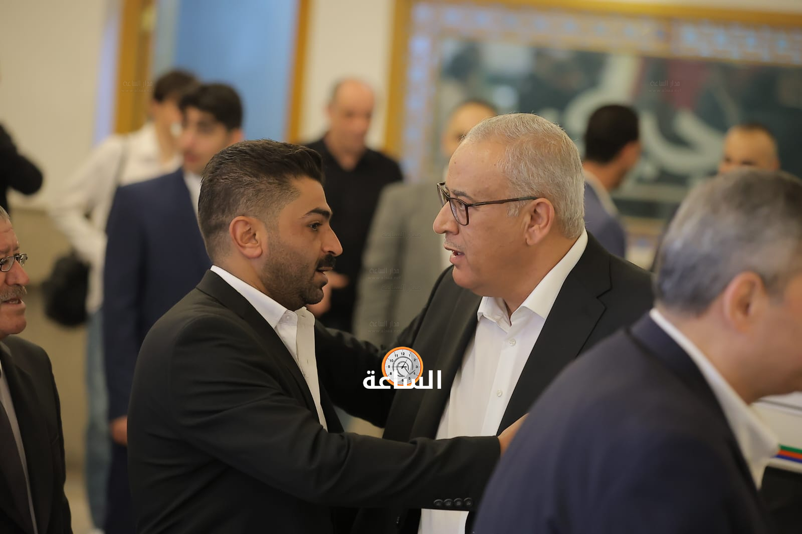 Madar Al-Saa Images 0.28330411613804407