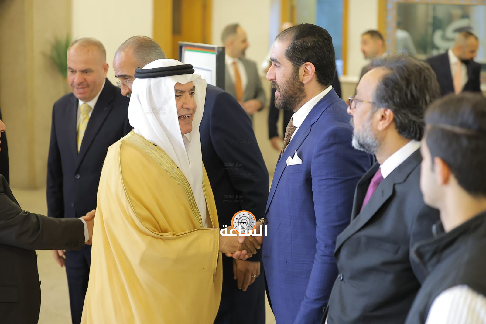 Madar Al-Saa Images 0.39137477668671017