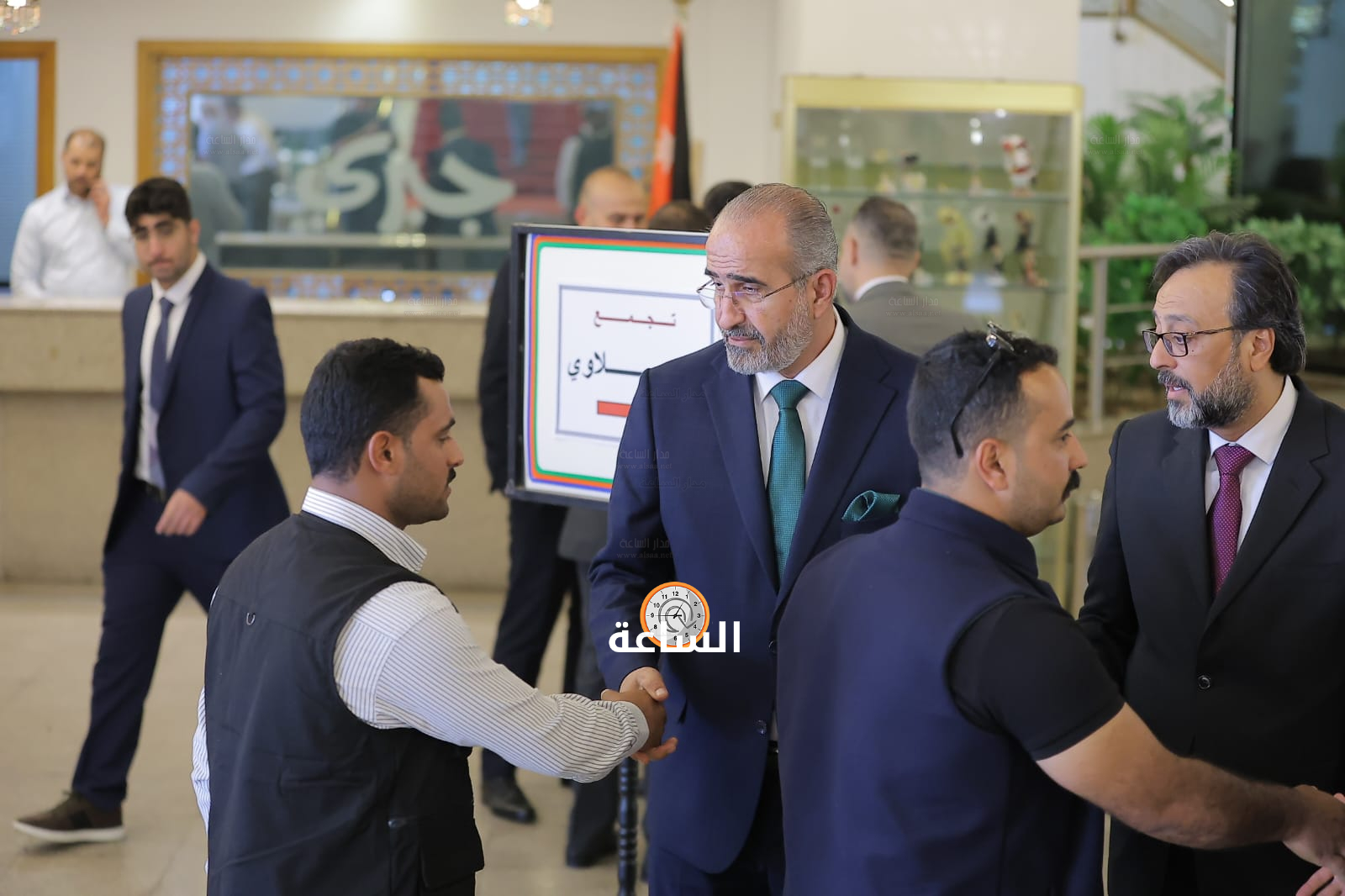 Madar Al-Saa Images 0.19225024045468775