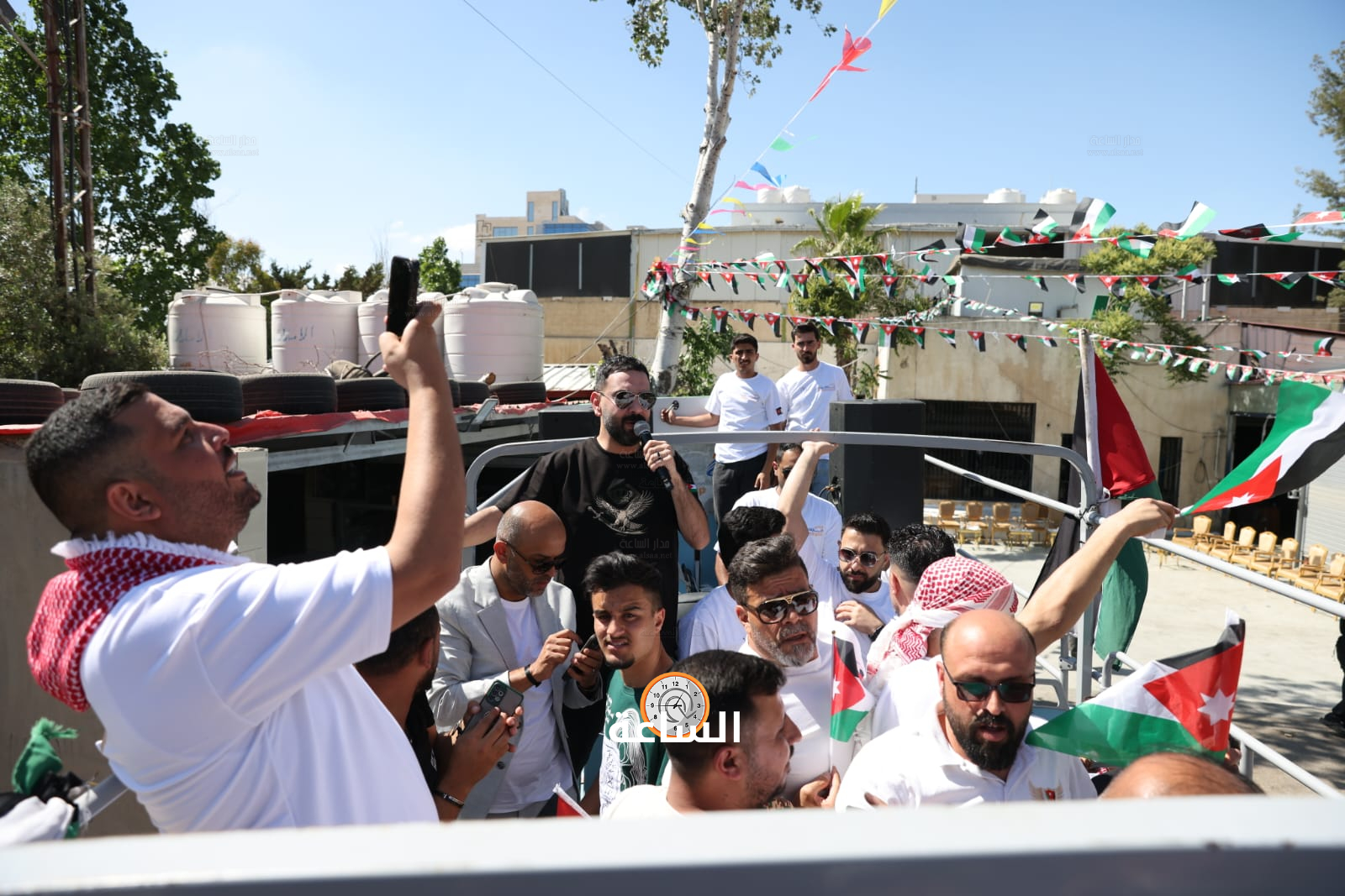 Madar Al-Saa Images 0.6869596362308655